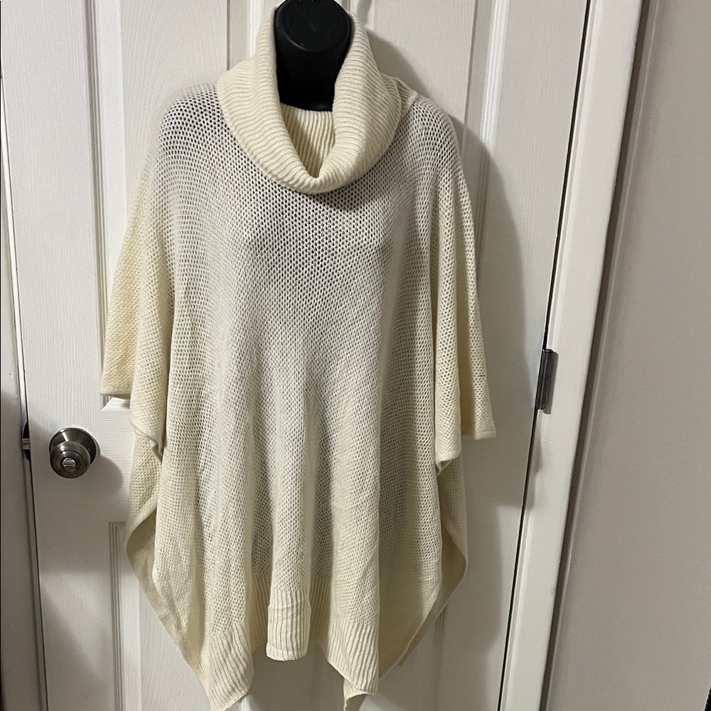 LC Lauren Conrad Cream Knit Poncho